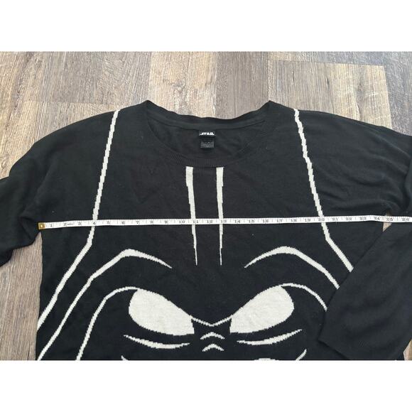 Star Wars Darth Vader Graphic Sweater Size 1X - Picture 4 of 5